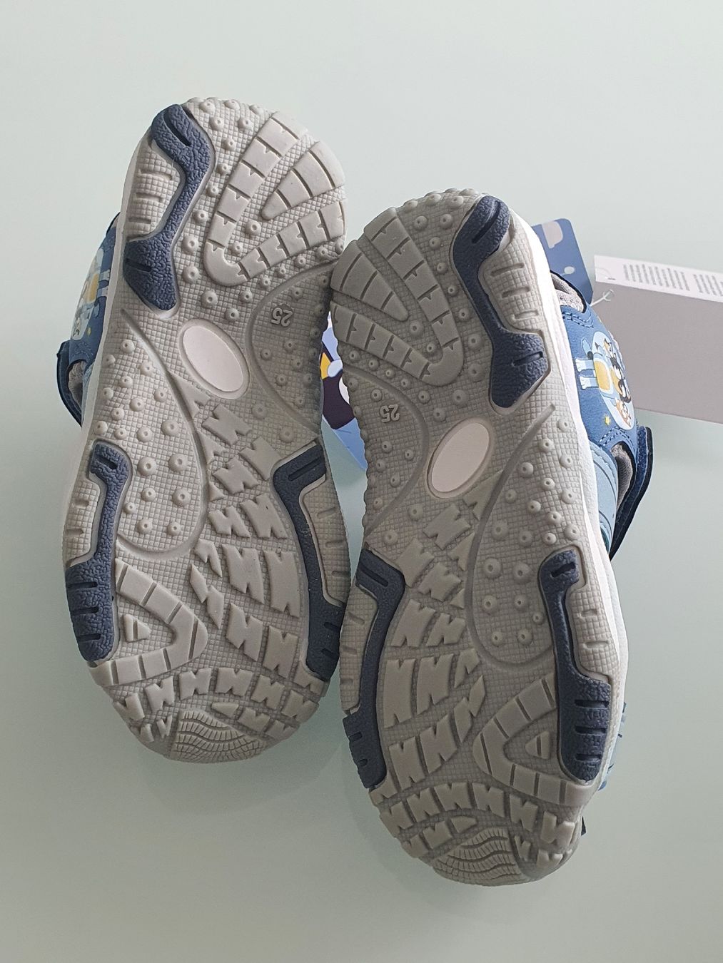 Scarpe per ragazzi: Gr. 25 - Bluey Kindersandalen, Neu – Nuovo e nell'imballaggio originale da Nürensdorf venduto da sal_g2bz 4