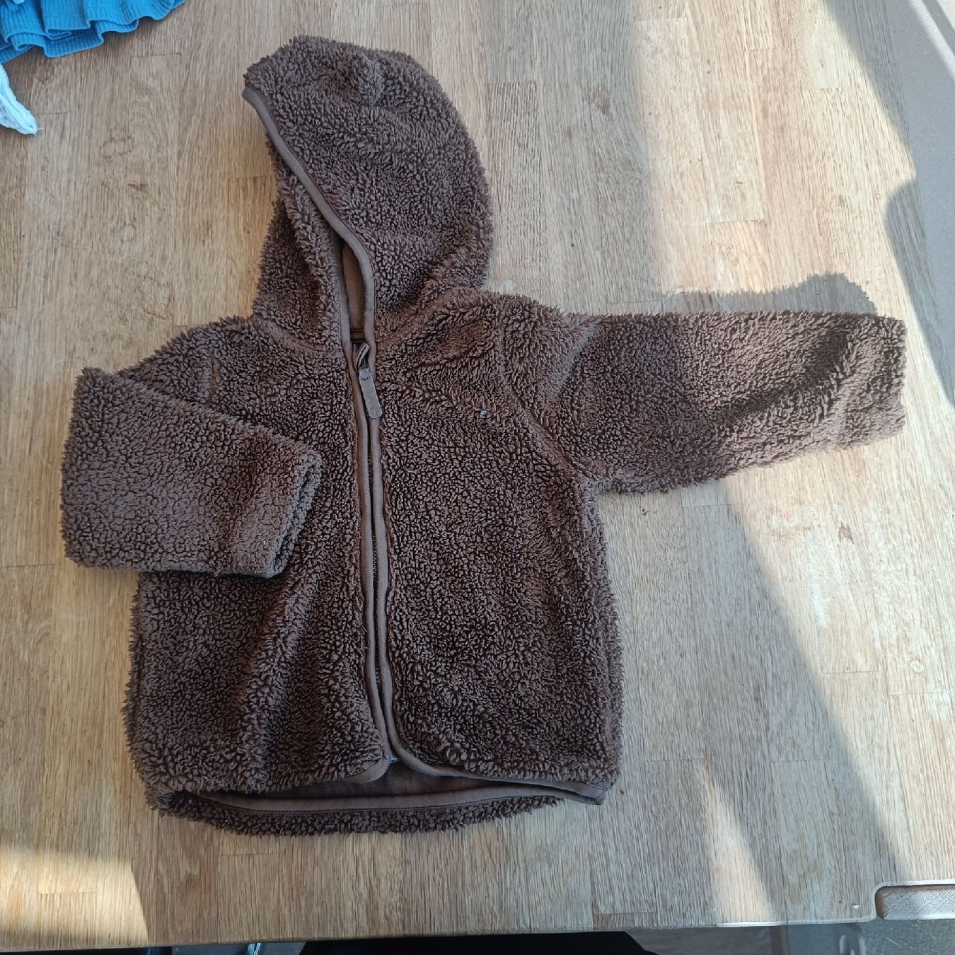 Vestes & Manteaux: Fleecejacke Grösse 92 – D'occasion à Jaberg par urig17.