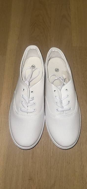 Damenschuhe: Lot baskets femme  – Gebraucht aus Grand-Lancy von ssa_k59z 2