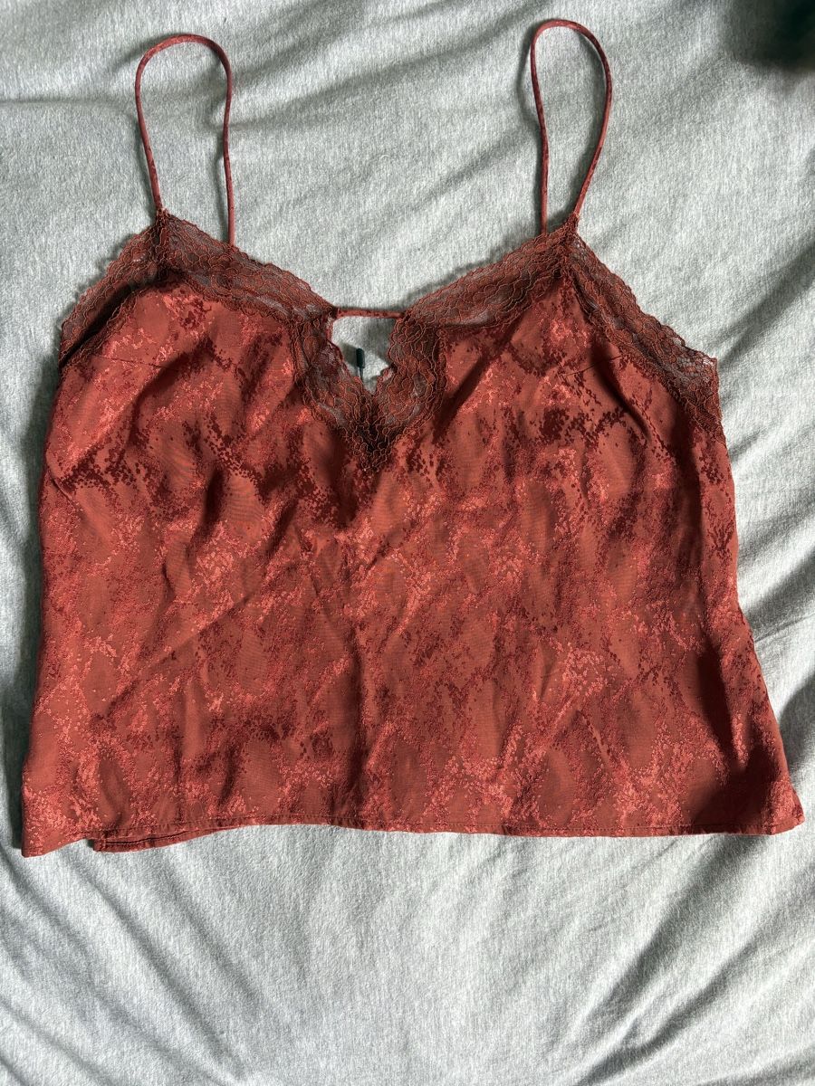 Top: Süsses Top mit Spitze, Grösse S, Sommerlich & Chic! – Usato da Zürich venduto da Luisashyale