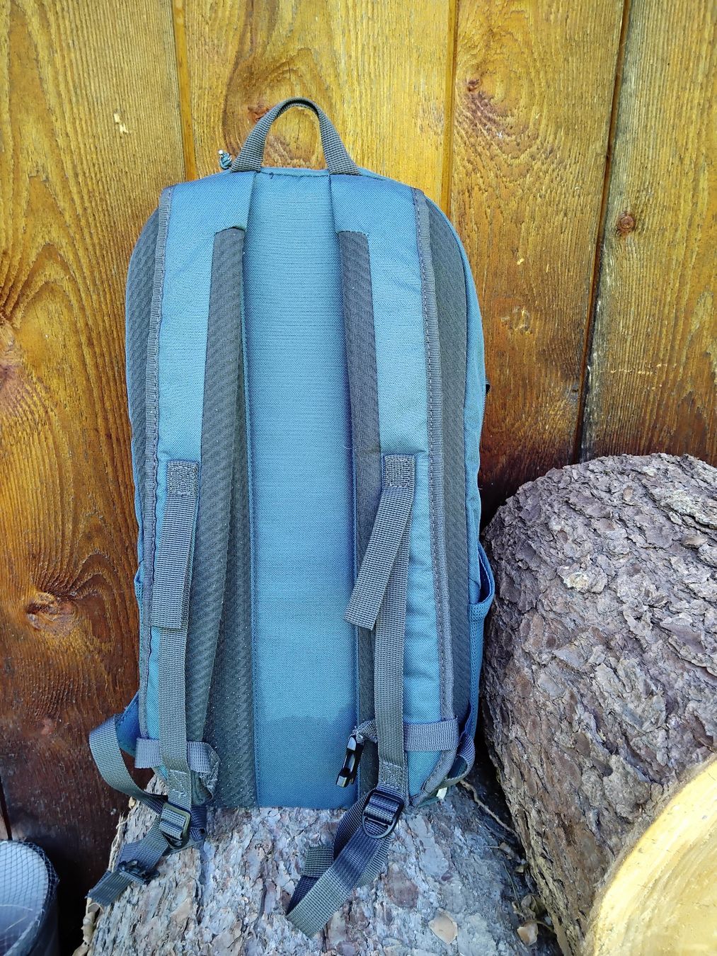 Zaini: Rucksack der Marke Quecha 20 L – Usato da Saxeten venduto da Hoesi1967 4