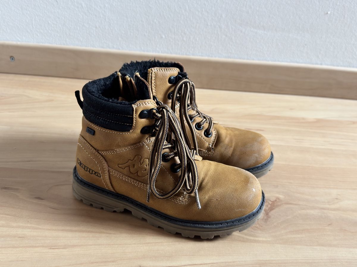 Schuhe für Jungen: Winterschuh Grösse 30 – Gebraucht aus Bachenbülach von malle08