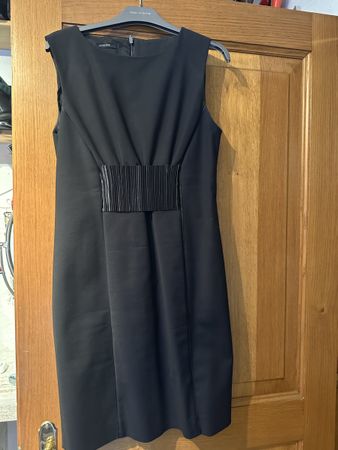 Robe noire «Caractère», taille 38-40