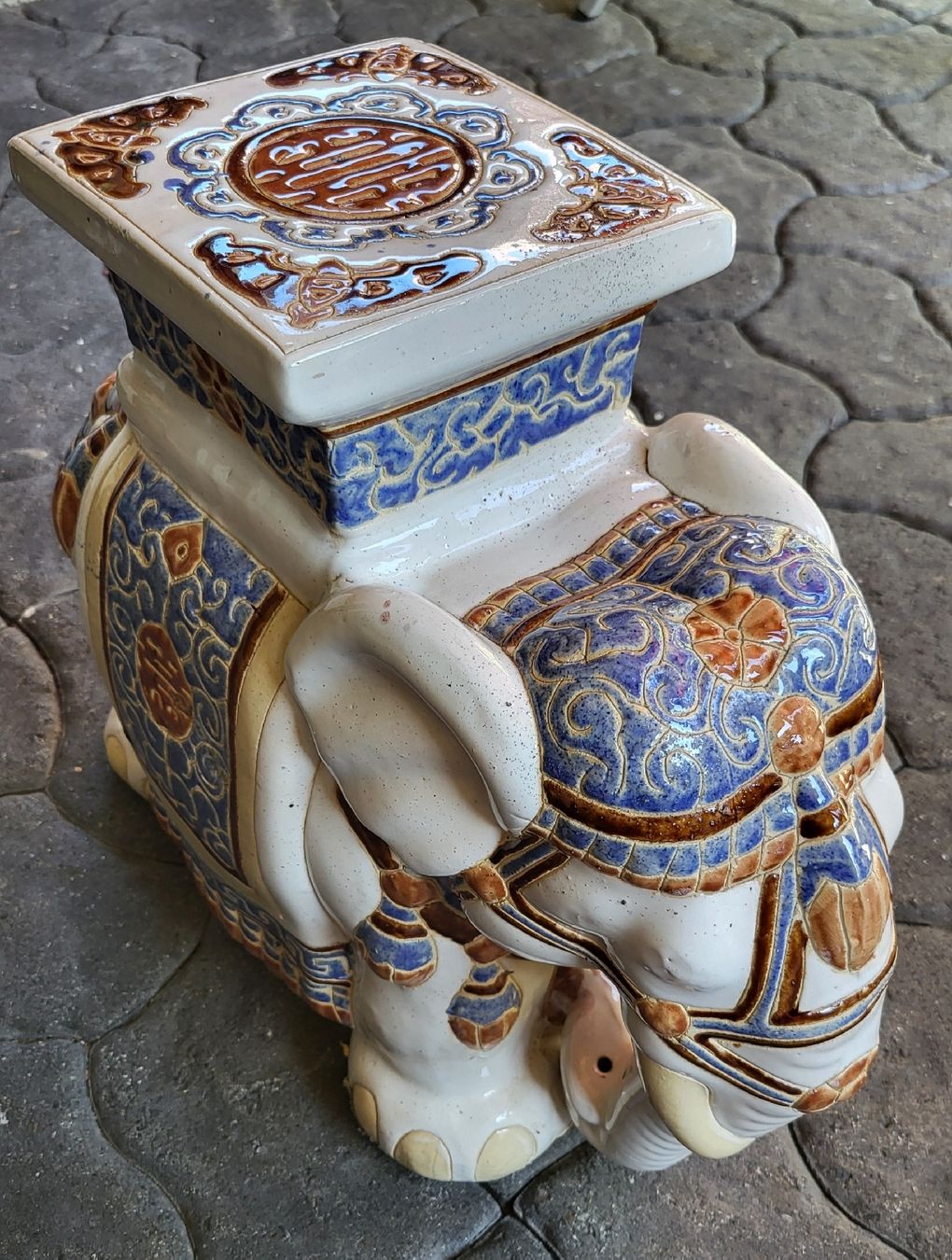 Statuette: Elefant Hocker (Pflanzenständer) – Usato da Thun venduto da harry999 2