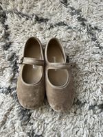 Elegant Beige Velvet Girl's Shoes, Size 32