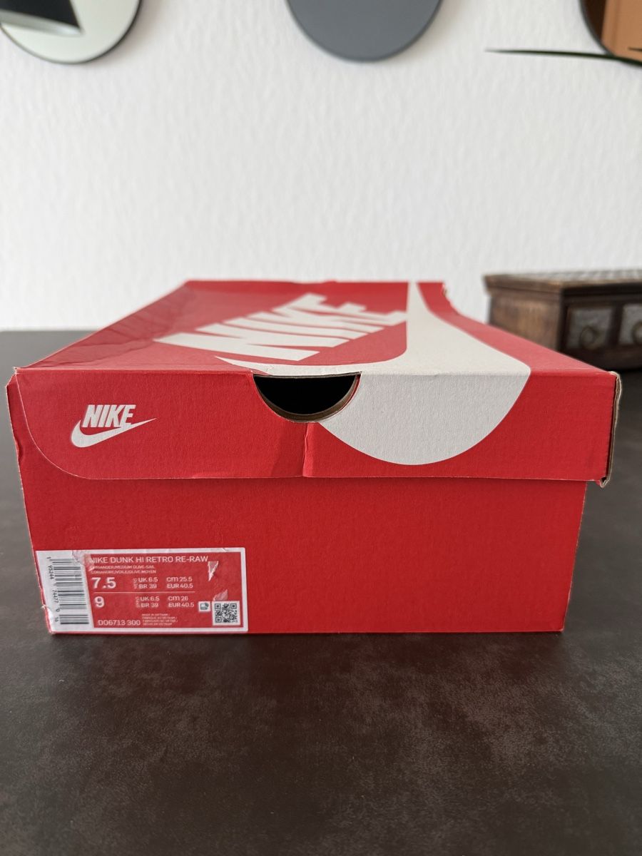 Nike Scarpe da uomo: Nike Dunk Hi Retro Re-Raw – Usato da Pully venduto da Afagone 1