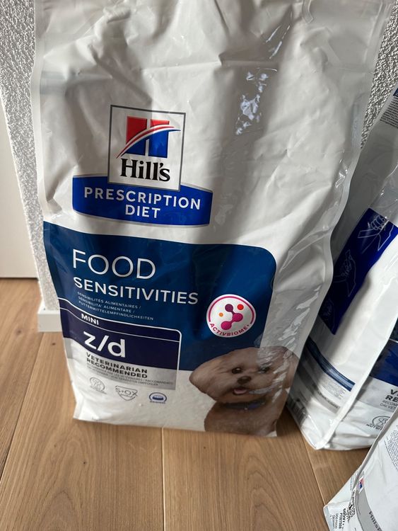Hills Food Sensitivities z/d ca. 18 kg Hund (Gebraucht) in Döttingen ...