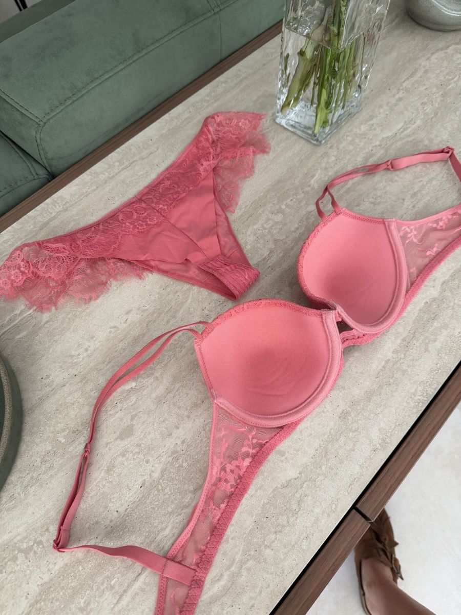 Passionata Altra biancheria intima: Lingerie set - passionata 75B size – Nuovo (secondo la descrizione) da Corsier GE venduto da Karol_save_planet 4