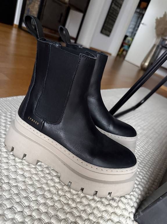 Copenhagen Damenschuhe: Copenhagen Studio Plateau Stiefelette – Gebraucht aus oensingen von df1988
