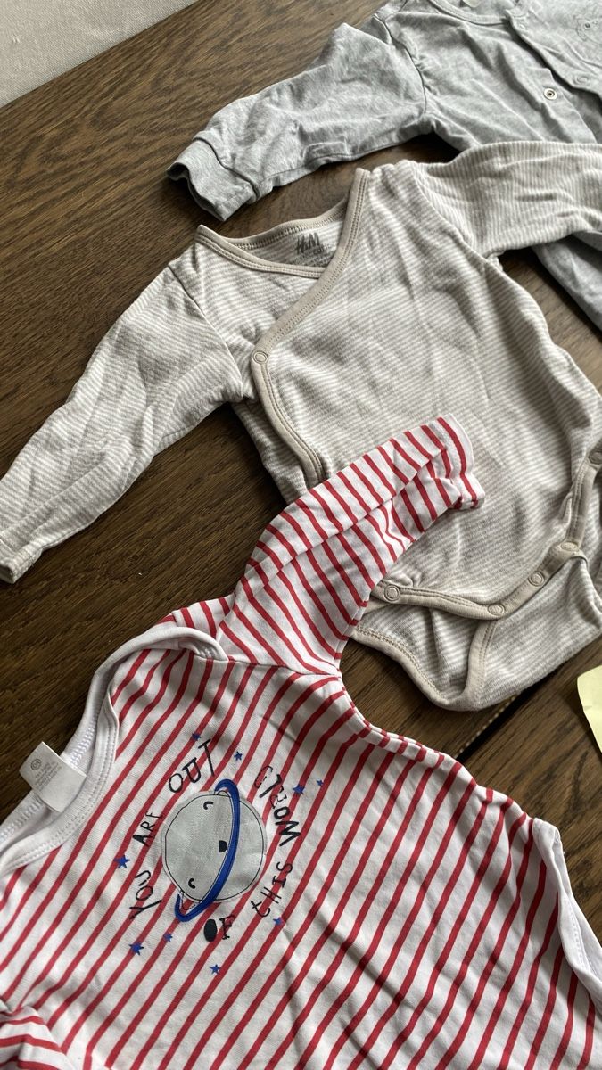 Lotti & Set di vestiti: Bodies Baby Gr. 68, Langarm, Top Zustand! Bunt – Usato da Hochwald venduto da _biene_ 4