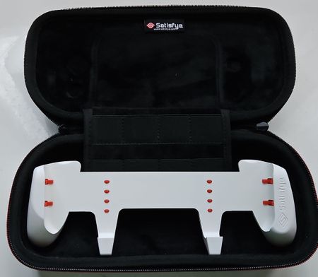Satisfye Nintendo Switch Grip mit Tasche gebraucht