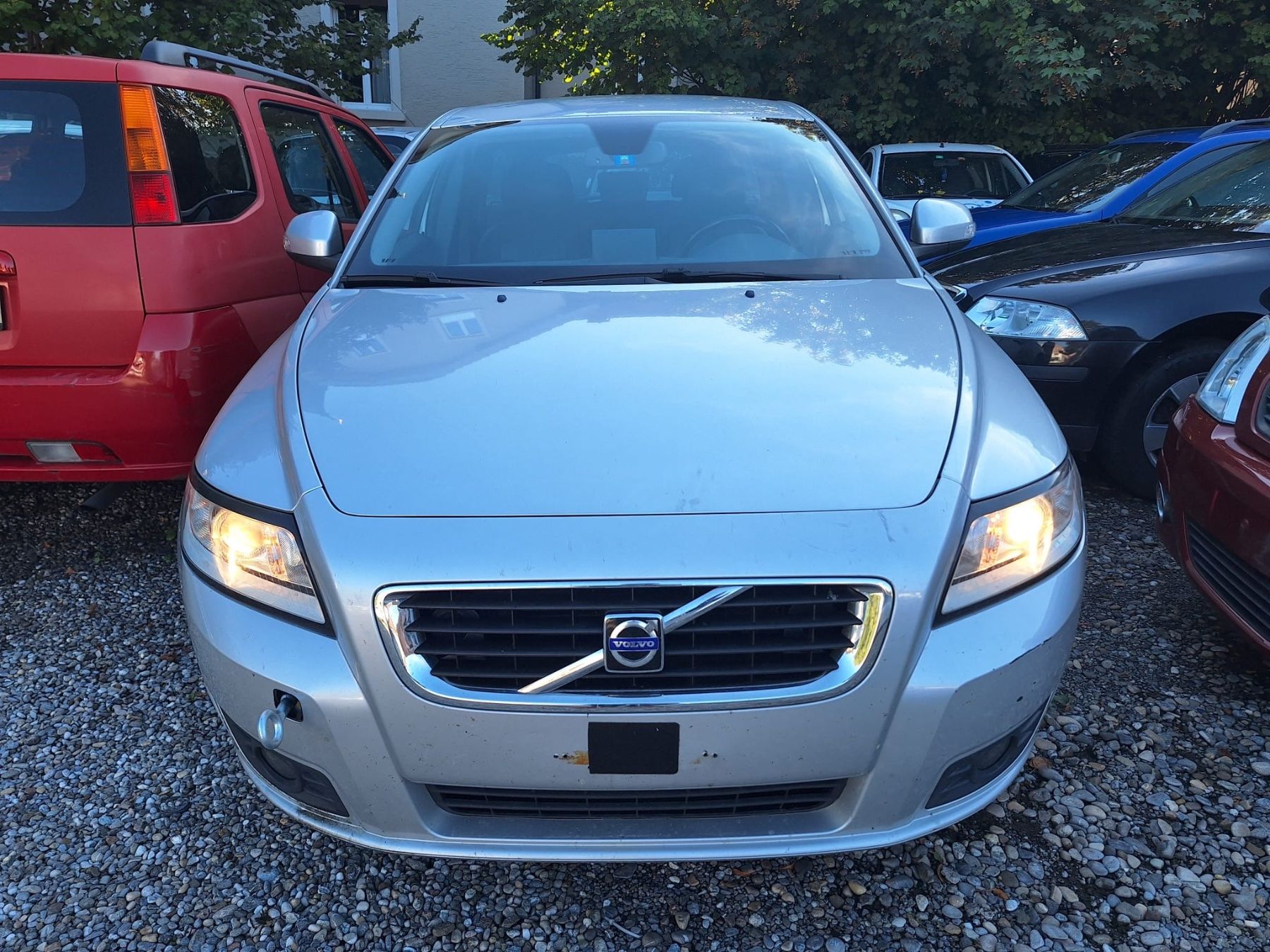 Volvo Automobili: Volvo V50 2.0D – Usato da St. Gallen venduto da AutoSG