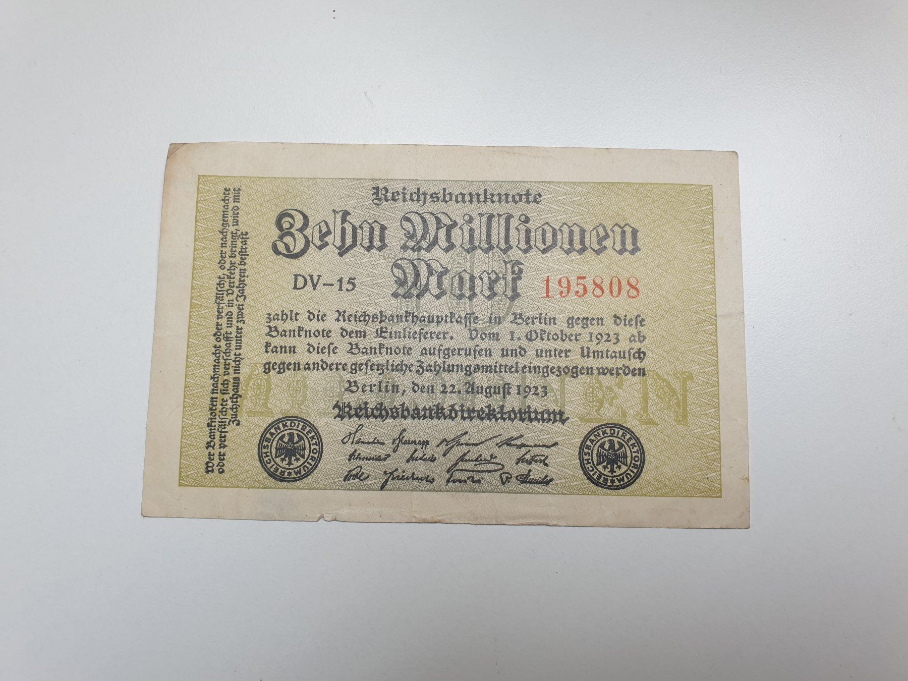 Banknoten: 🇩🇪 Weimar hyperinflation 10.000.000 Mark 1923 – Gebraucht aus Chavannes-Renens von silverismoney