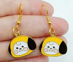 BTS BT 21: 1 paire boucles d'oreille Chimmy