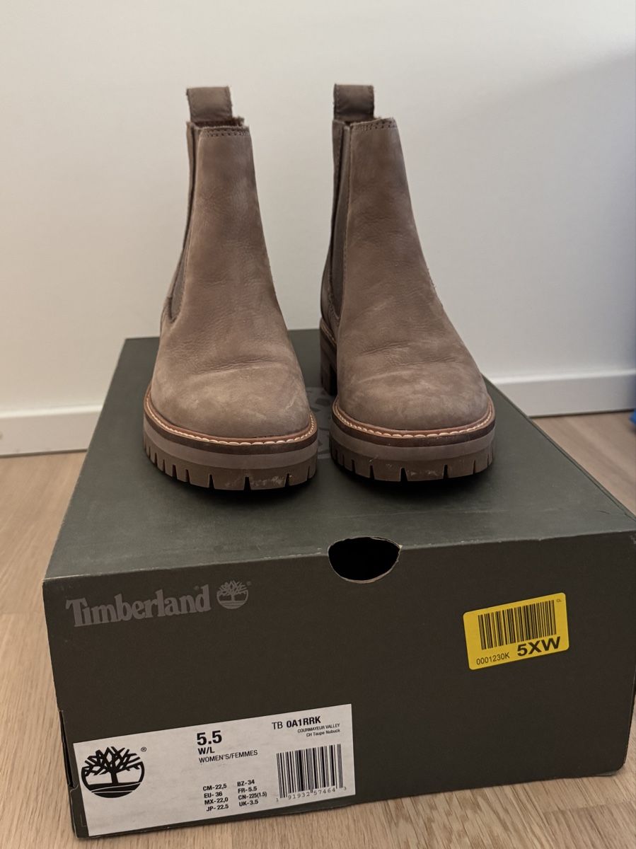 Timberland Scarpe da donna: Bottine Timberland taille 36 – Usato da geneve venduto da BadgePolice