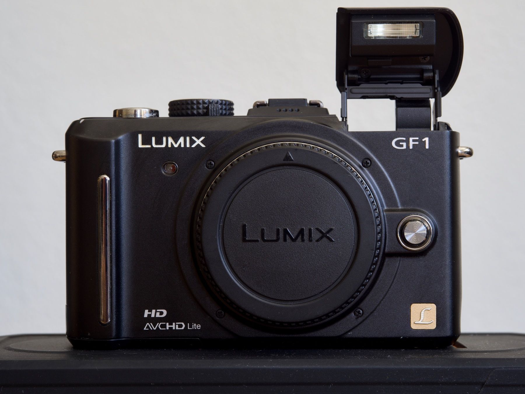 Panasonic Kamera: Panasonic Lumix DMC-GF1 – Gebraucht aus Sierre von DMDefender