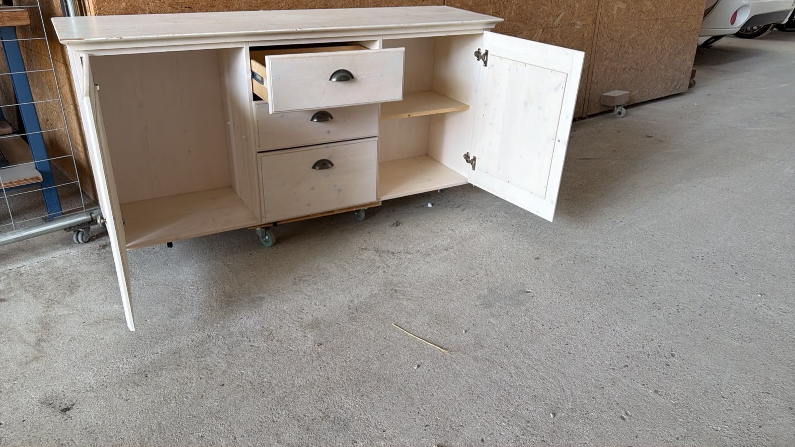 Pfister Cassettiere: À vendre crédence blanche – Usato da St-Blaise venduto da Savanah2016 3