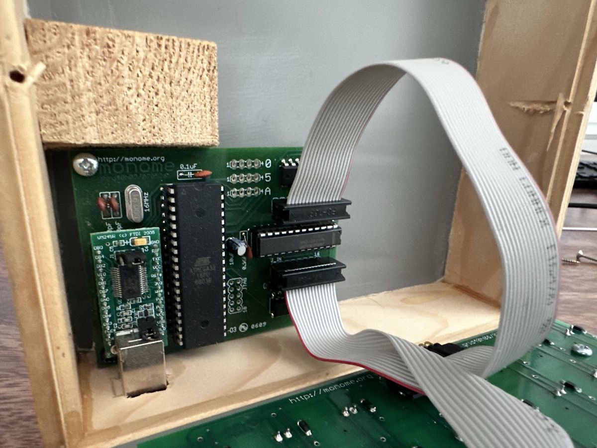 Musikinstrumente: Monome 64 – Gebraucht aus Steinhausen von oiseau 3