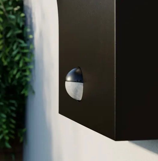 Lampade: Arcchio Advik LED-Außenwandleuchte mit Sensor – Nuovo e nell'imballaggio originale da Basel venduto da Seifehuesli 4
