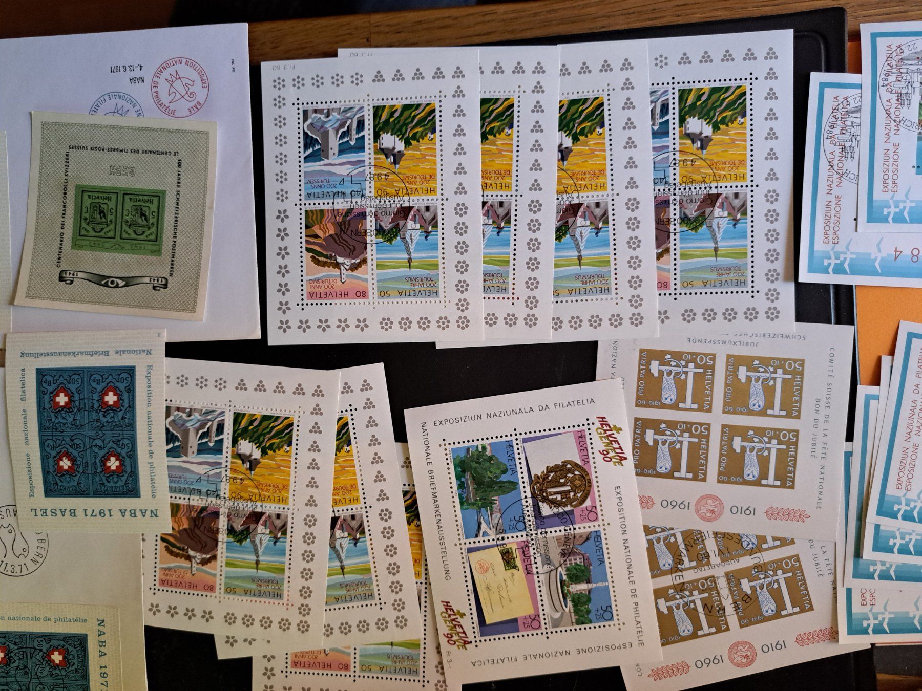 Alle Briefmarken: 30 Blocks div. – Gebraucht aus Affeltrangen von Handre 1