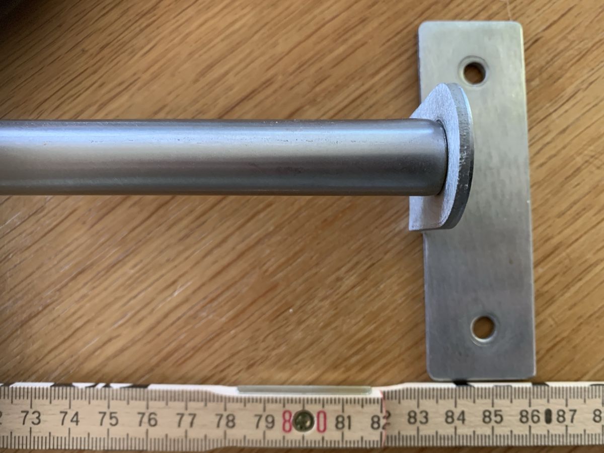 Portasciugamani: Handtuchhalter Edelstahl Neu, mit Schrauben – Nuovo (secondo la descrizione) da Egg b. Zürich venduto da Flummi 1