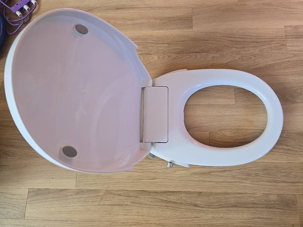 WC: Wc sitz mit duschfunktion – Usato da Herisau venduto da mai__mai 2