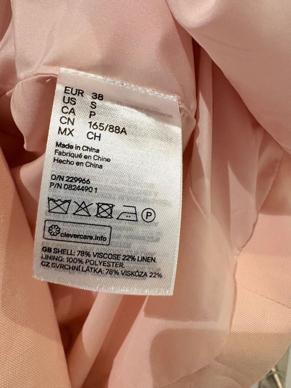 H&M Giacche: Blazer perfect for spring - 22% Linen - Size 38 – Usato da Muzzano venduto da Sidney_3 2
