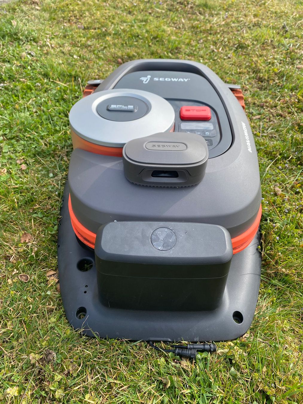 Segway Rasenmäher: Top Segway Navimow H3000 H3000-VF – Gebraucht aus Zürich von hereslookingatyoukid 1