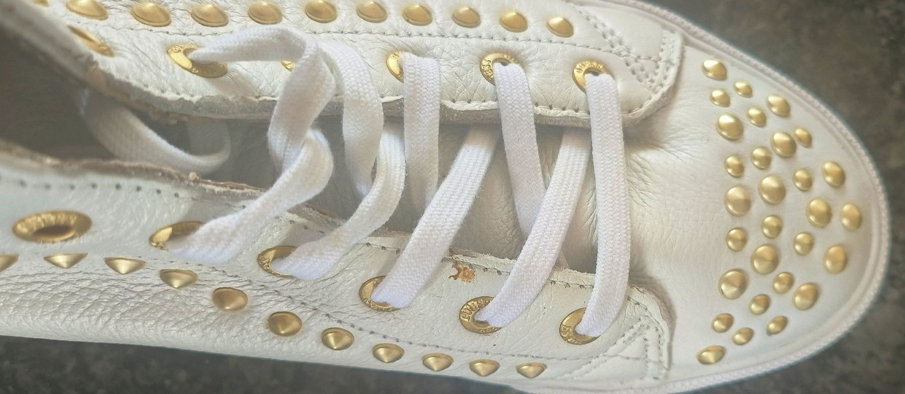 Guess Scarpe da donna: Guess Ledersneaker, 37 – Usato da Andelfingen venduto da nicoletta11 4