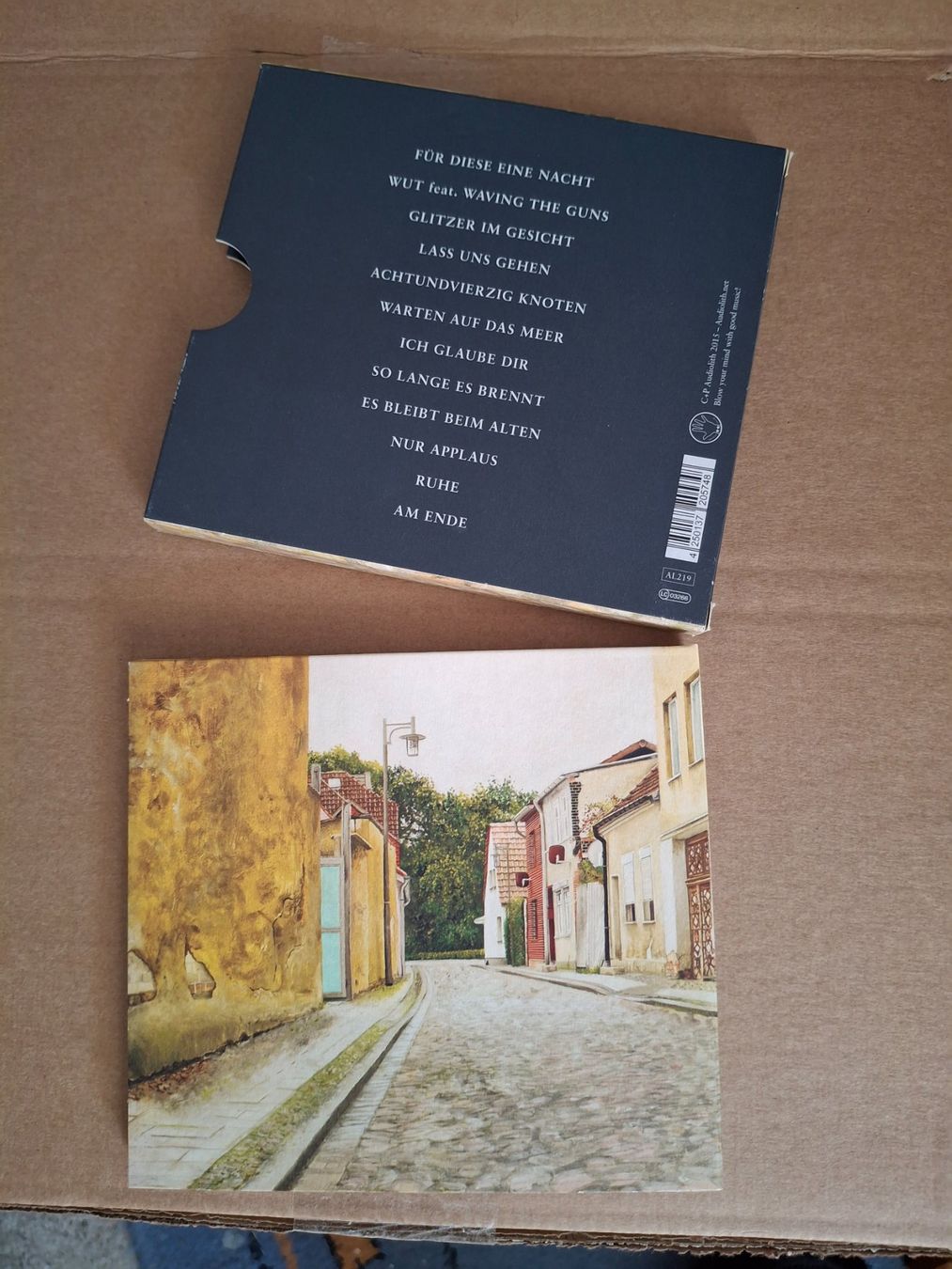 CD: Feine Sahne Fischfilet - Bleiben Oder Gehen  CD  Top! – Usato da Horriwil venduto da TOKYONIGHTS 1