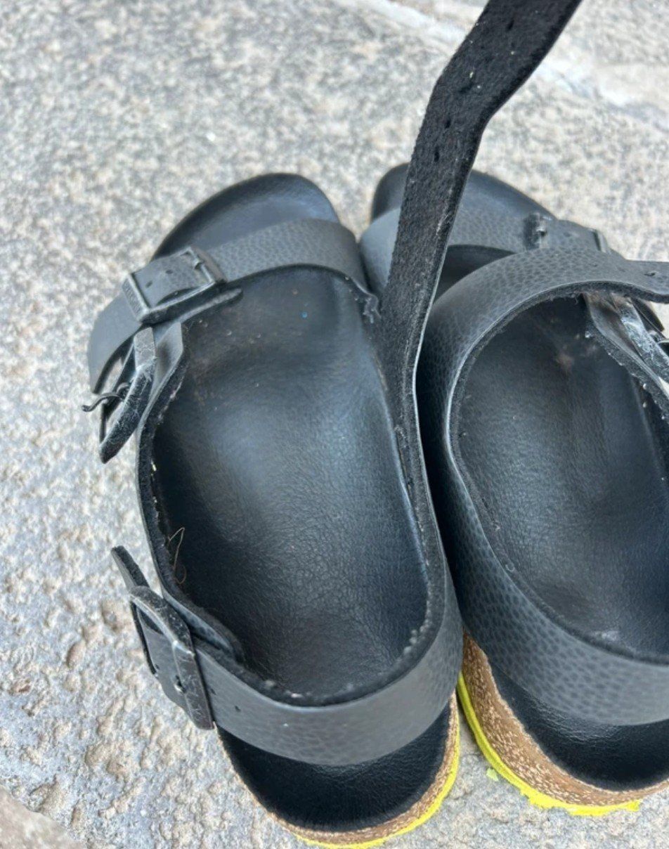 Birkenstock Scarpe per ragazzi: Sandalen von Birkenstock, Gr. 36 – Usato da Basel venduto da Luzora 1