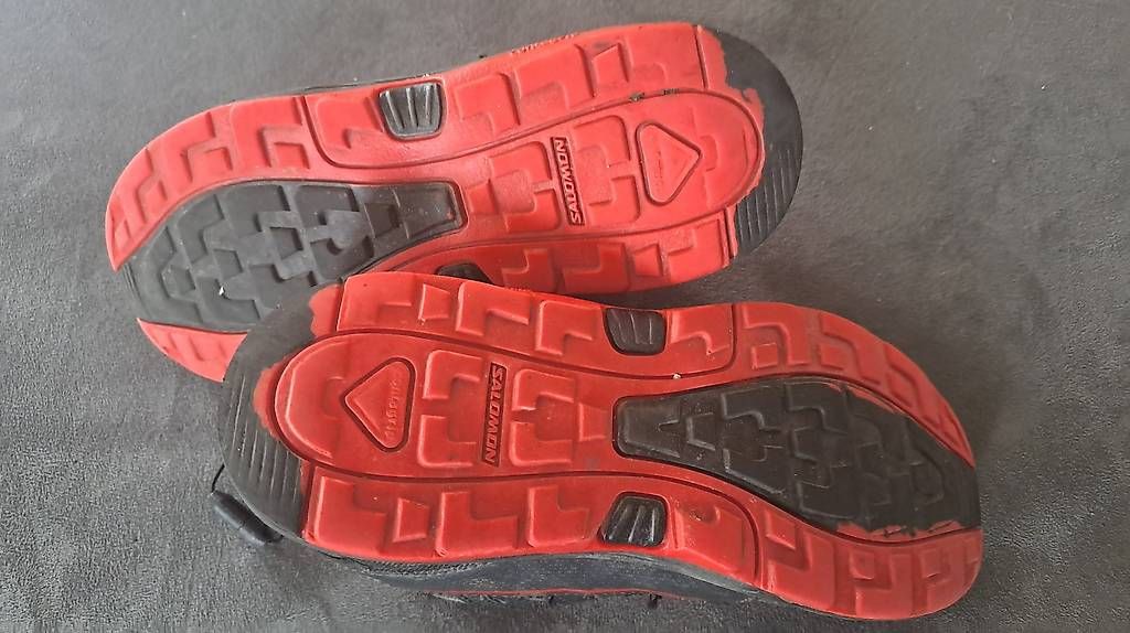 Salomon Scarpe da uomo: Trekking Schuh Salomon Unisex Gr. 36 – Usato da Altendorf venduto da smkf 1