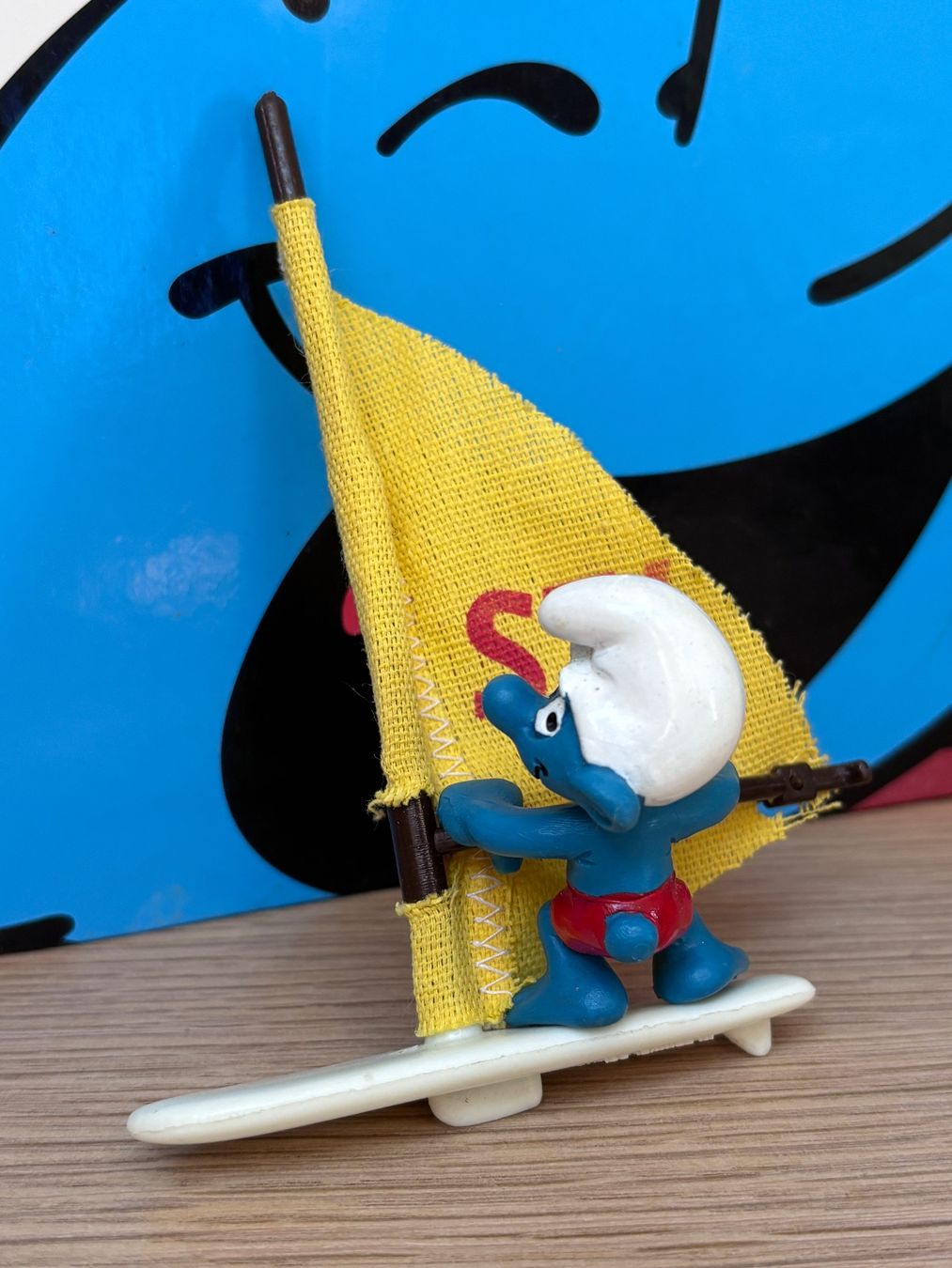Schleich Figurines: Windsurfer-Schlumpf – D'occasion à Lyss par Duckszone