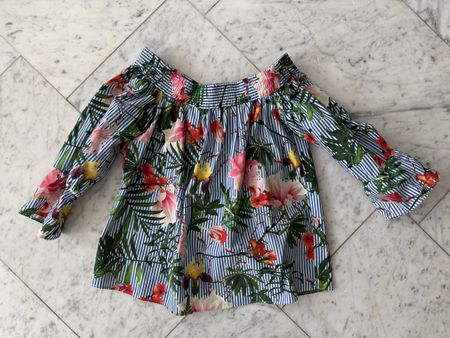 Bluse Carmen Gr. S Off-Shoulder blau gestreift Blumen