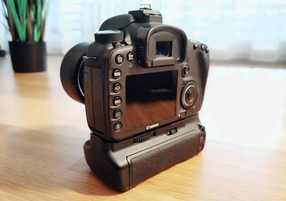 CANON EOS 7D KAMERA SET | Kaufen auf Ricardo