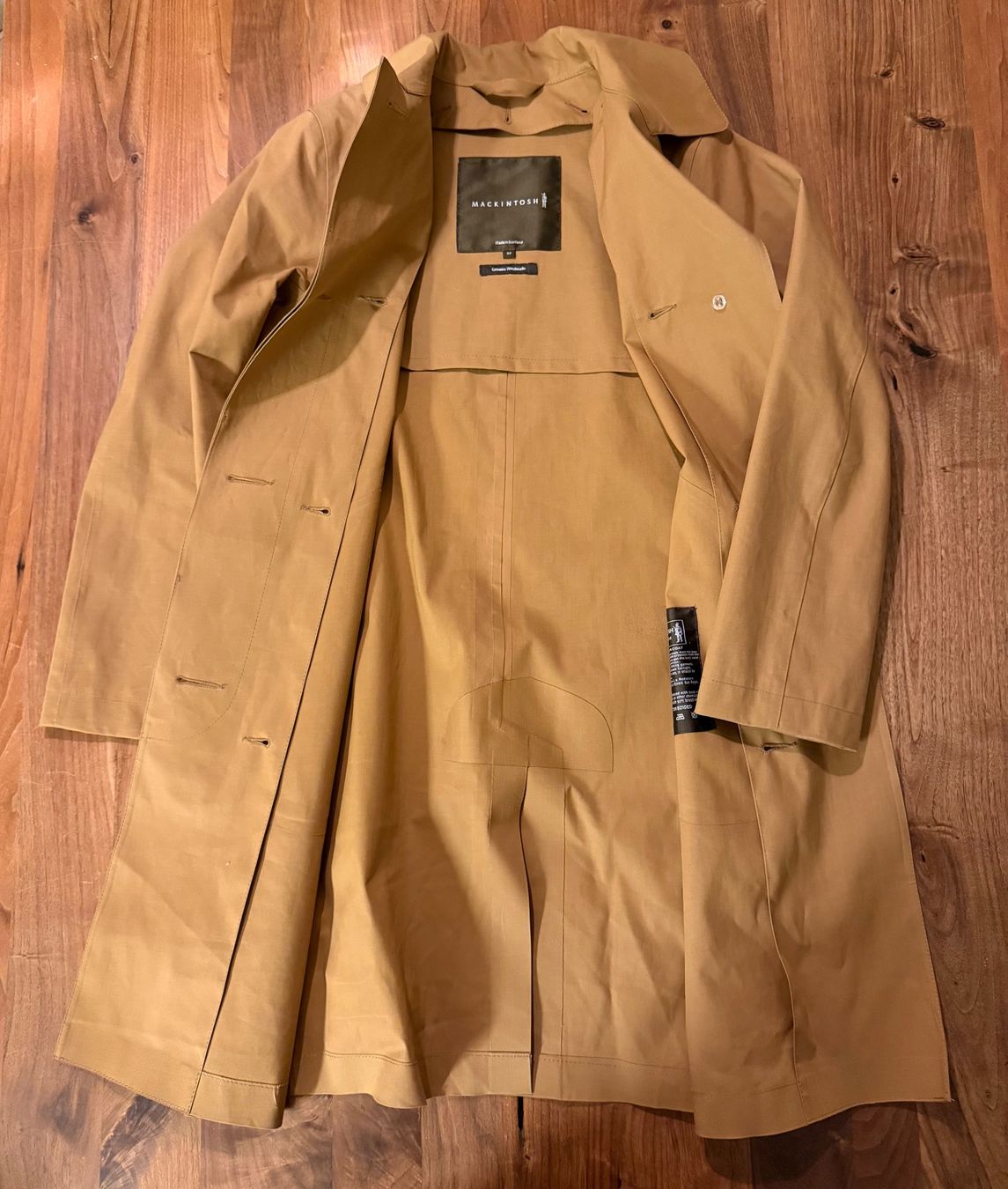 Mackintosh Cappotti: Mackintosh - Humbie Oversized Coat – Usato da Lachen SZ venduto da Mavi8808 6