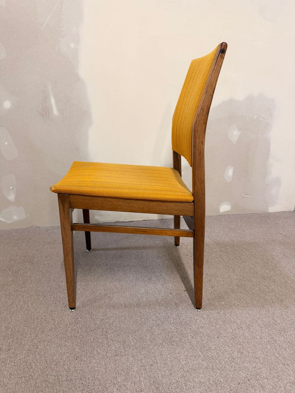 Sedie: Mid Century Stuhl 70er Jahre Strukturstoff Holz – Usato da Rickenbach ZH venduto da Insider-Boerse 7