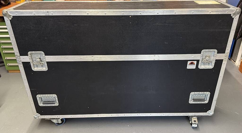 Monitore: Samsung Professional Display QH65R mit Flightcase – Gebraucht aus Rüti ZH von Philippek 9