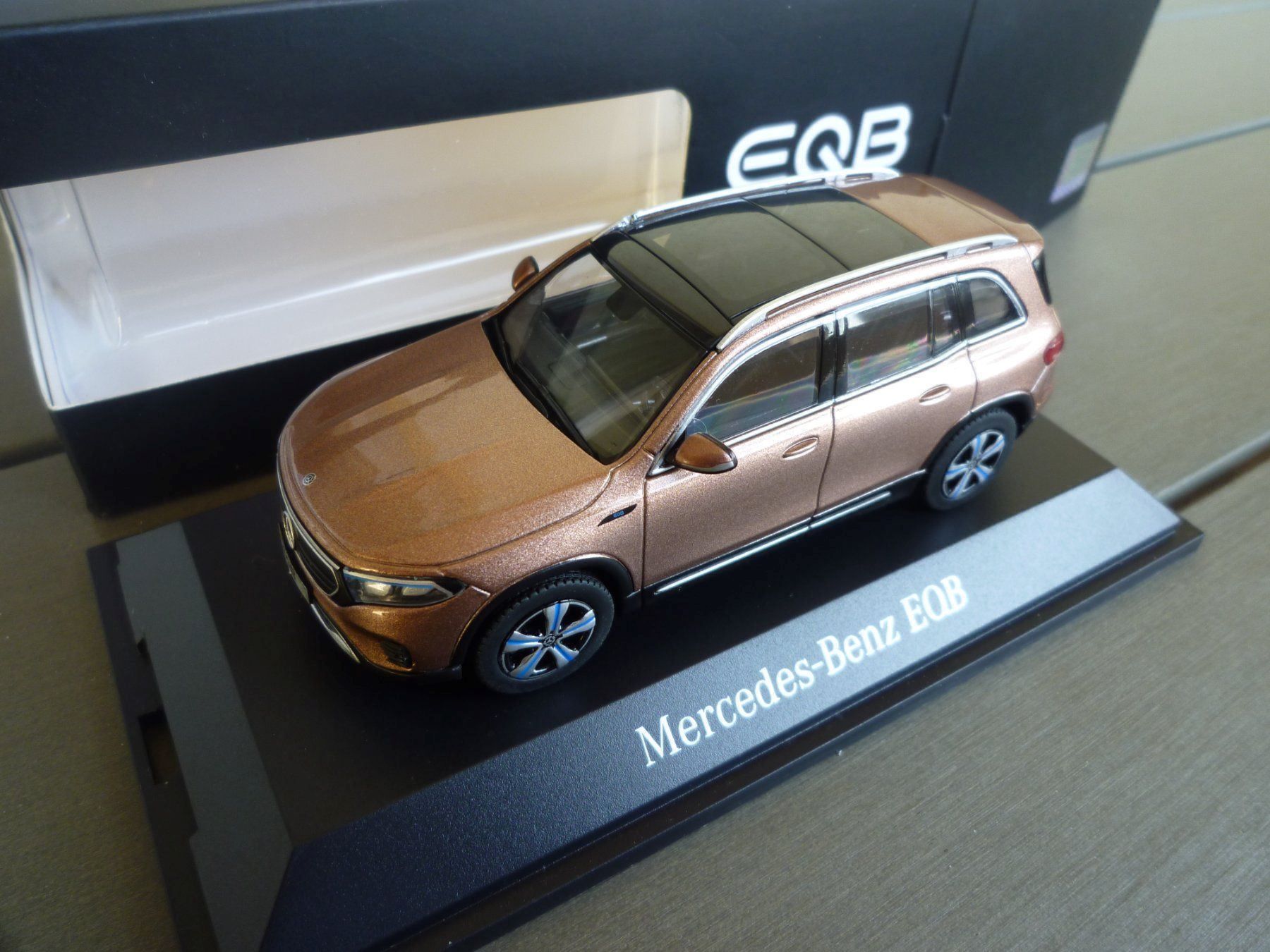 Herpa Modellautos: Mercedes-Benz EQB – Neu und originalverpackt aus Flawil von Imperiosud 5