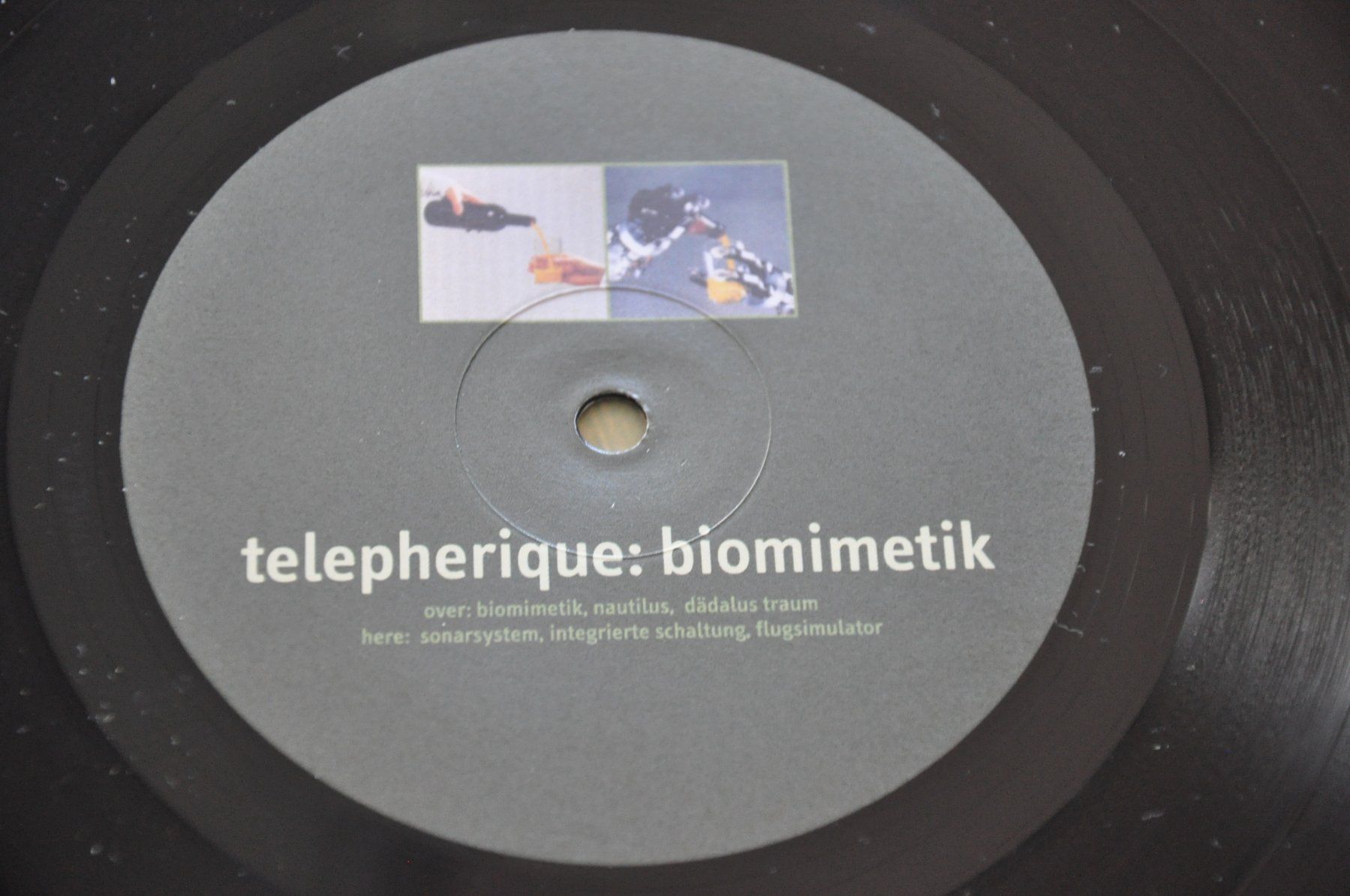 Dischi in vinile: TELEPHERIQUE LP BIOMIMETIK + CD BIONIK - AMBIENT - INDUS – Usato da Sion venduto da jaipur1401 3