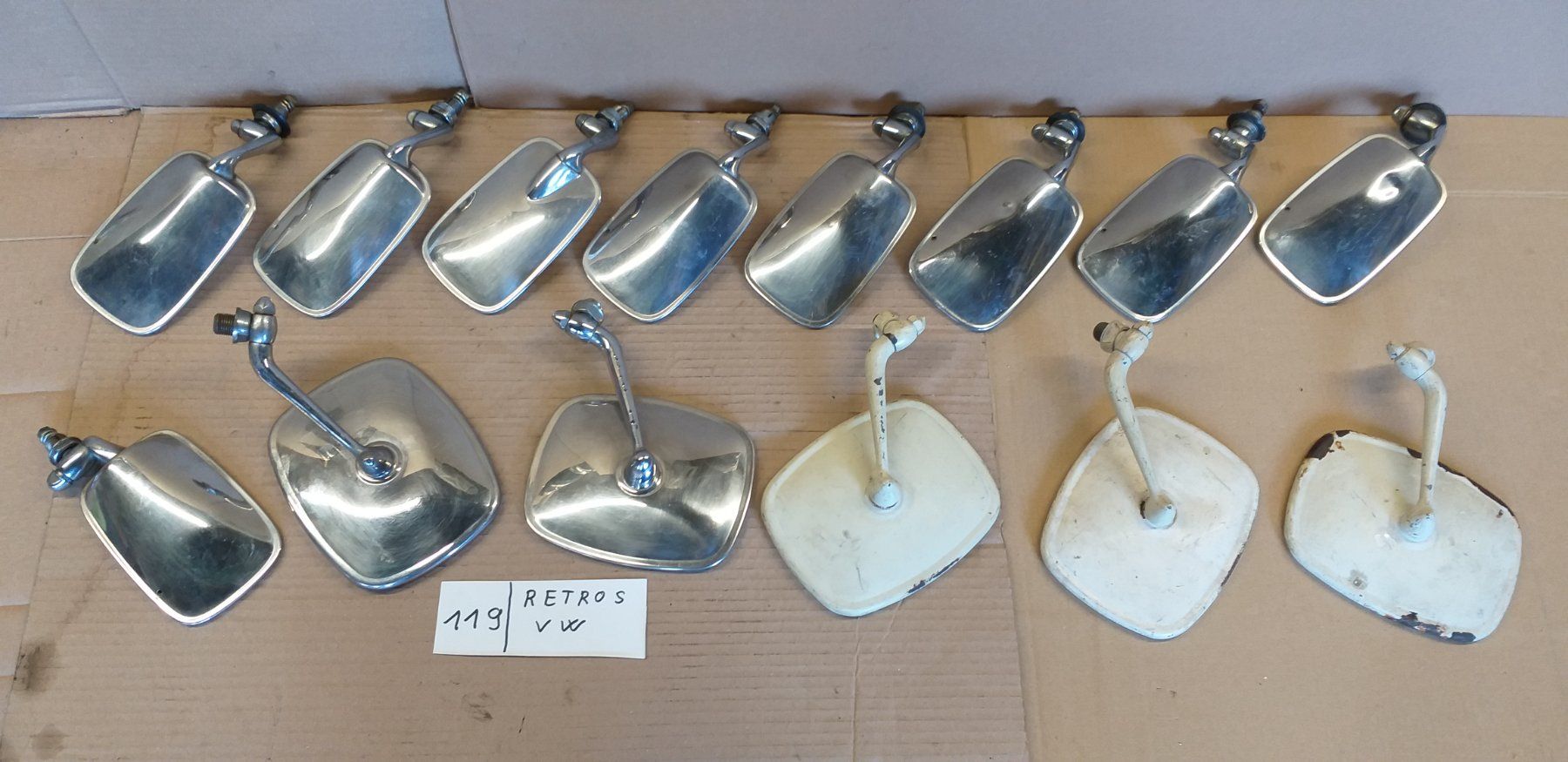 Tutti pezzi di ricambio auto: RETROVISEURS VOITURES OLDTIMER 1 Pc. A CHOIX sur env. 35 Pc. – Usato da cortébert venduto da rlv 5