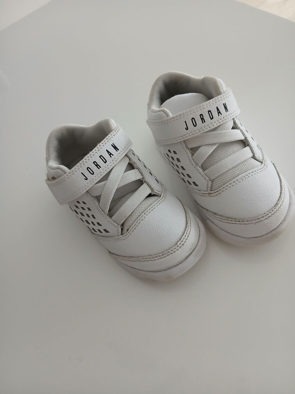 Schuhe für Jungen: kunder schuhe – Gebraucht aus Zürich von Eseve