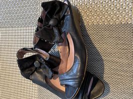 Sandale in schwarz Grösse 38