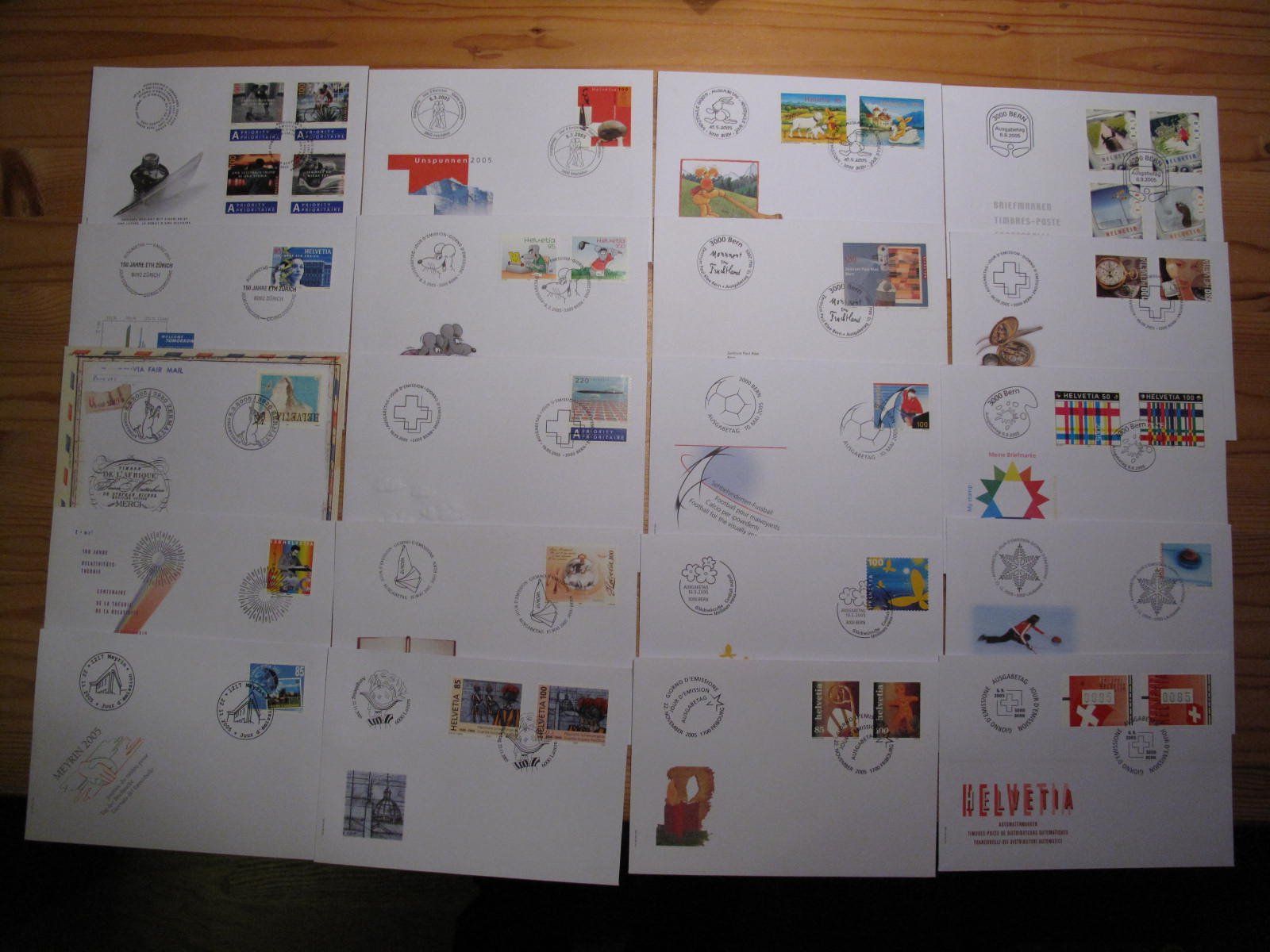Tutti i francobolli: Schweiz FDC 2005 20 Stück – Usato da Wil SG venduto da fva01