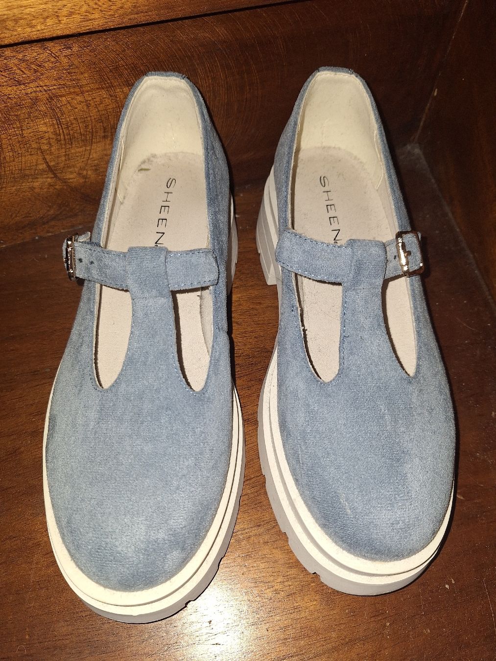 Chaussures femmes: Chaussures pour femmes, taille 37 – Neuf (Voir description) à Crans VD par Yobia8 5