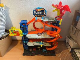 Hot Wheels City Ultimate Garage