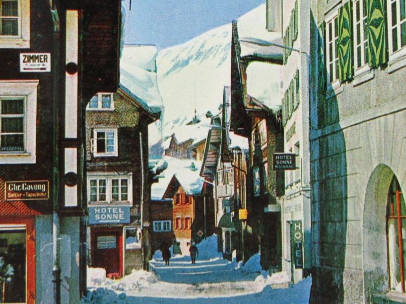 Cartes postales: ANDERMATT DORFANSICHT MIT RATHAUS URI AK BUG – D'occasion à Ettingen par Hausi4711 1