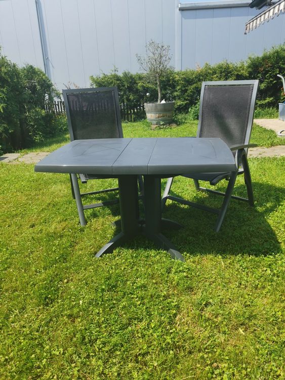 Gartentisch mit 2 Stühlen / Campingtisch & 2 Klappstühle Kaufen auf
