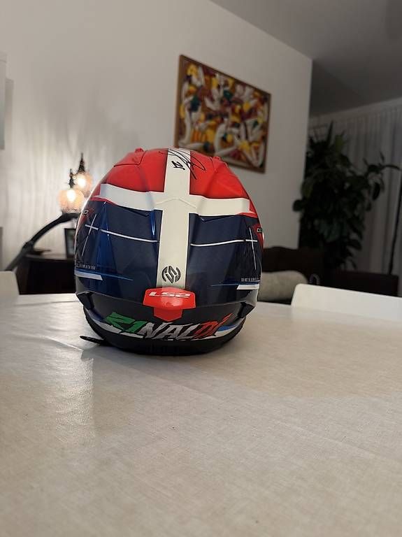 Caschi & visiere: Casco LS2 da pista in carbonio  – Usato da Breganzona venduto da lya_529z 2