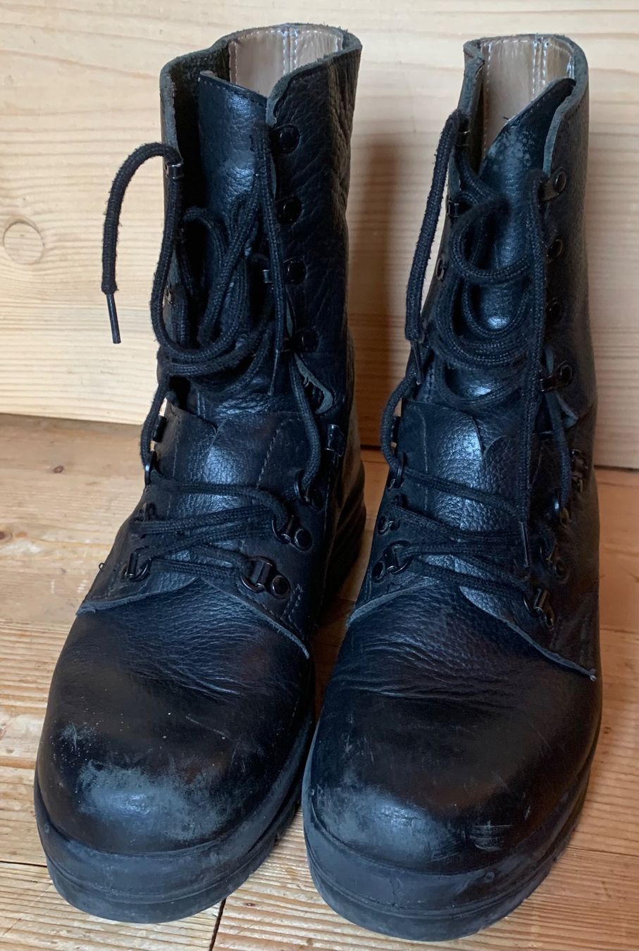 Scarpe da uomo: Kampfstiefel der CH Armee Grösse 285/6 – Usato da Goldingen venduto da Bergler012 3